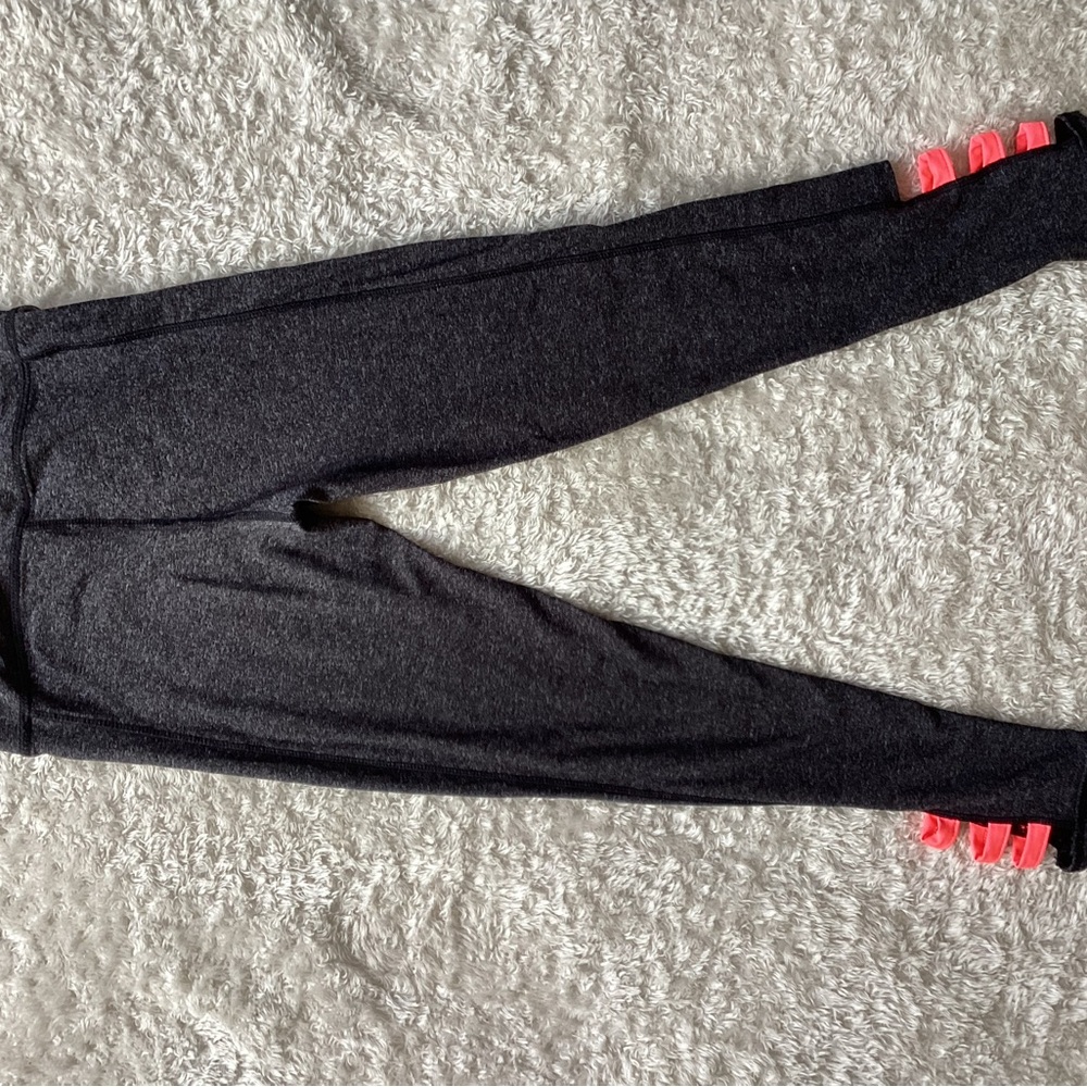 Black and Pink Leggings with Tapered Design - Picture 1 of 3